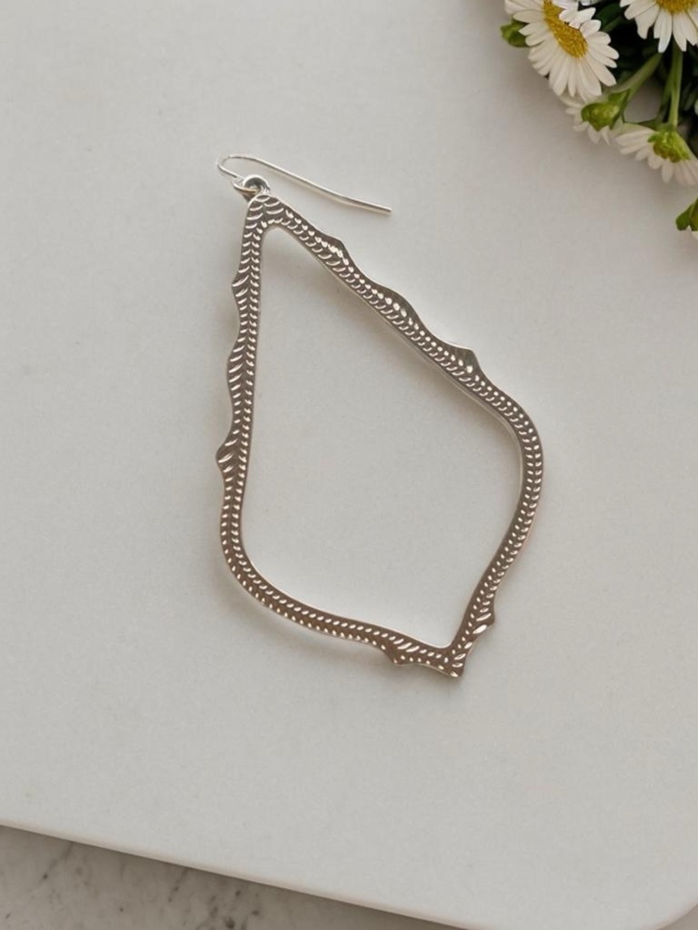Kendra Scott SINGLE silver Sophie drop earring - Picture 5 of 5